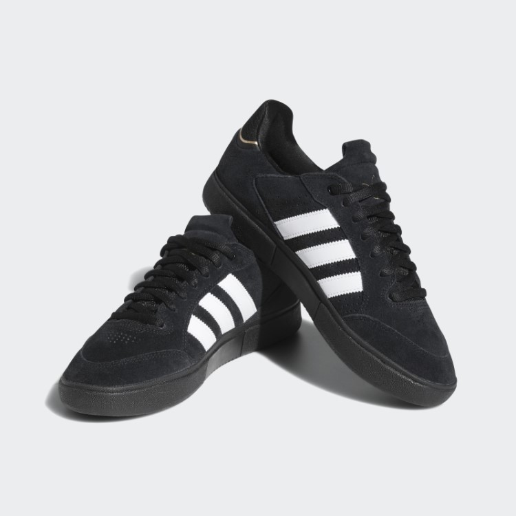 Sapato Baixo Adidas Tyshawn Dourado Metalizado