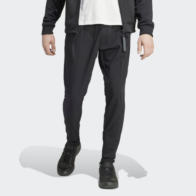 Calça Esportiva City Escape Preta Adidas
