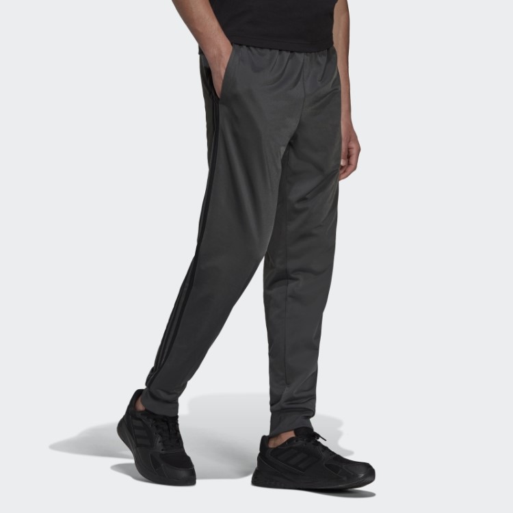 Calça Esportiva Adidas Essentials Com As Três Listras Cinza