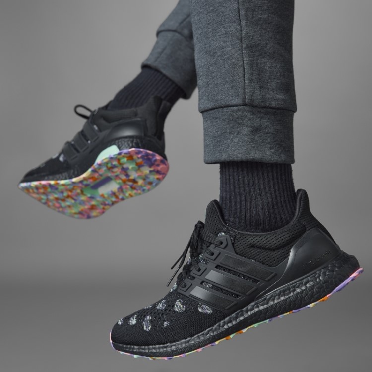 Tênis Preto Dia Dos Namorados Ultraboost 1.0 Adidas