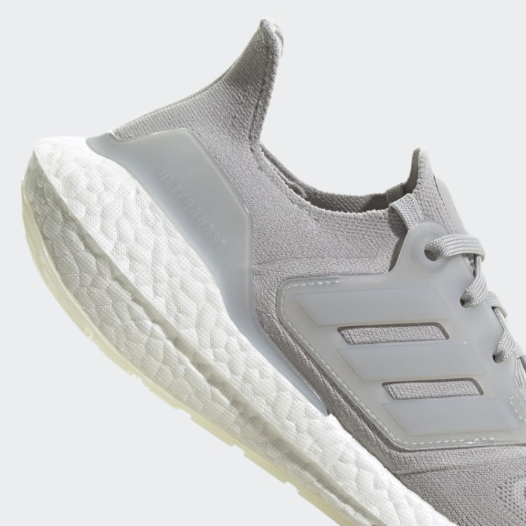 Tênis De Corrida Adidas Ultraboost 22 Cinza