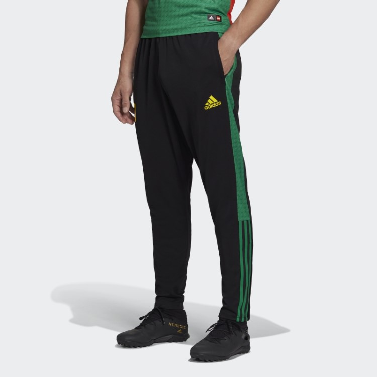 Calça Preta Adidas Tiro X Lego Fashion