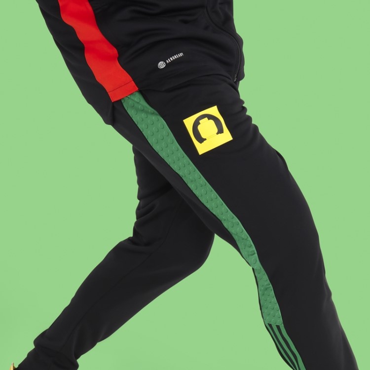 Calça Preta Adidas Tiro X Lego Fashion