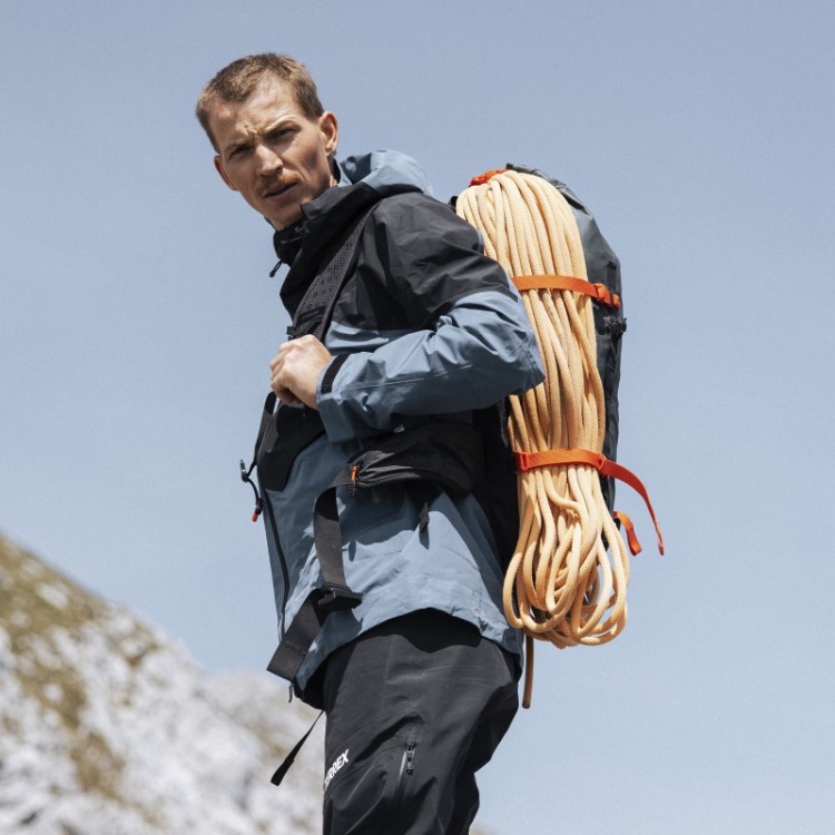 Jaqueta Terrex Techrock Gore-tex Pro Aço Adidas