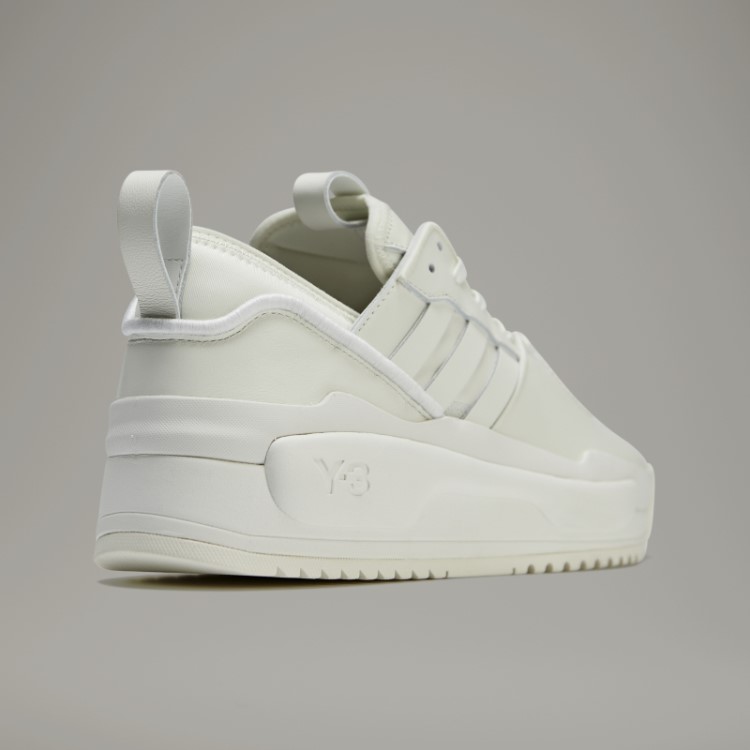 Adidas Y-3 Rivalidade Elegante