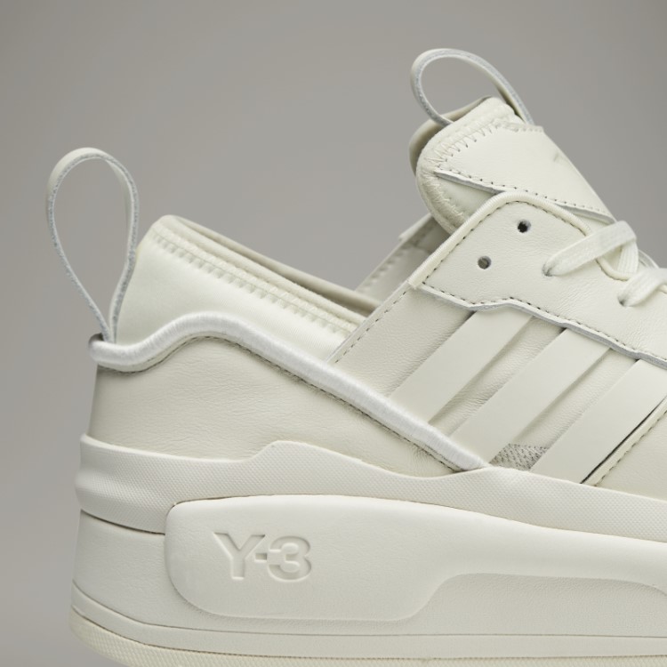 Adidas Y-3 Rivalidade Elegante