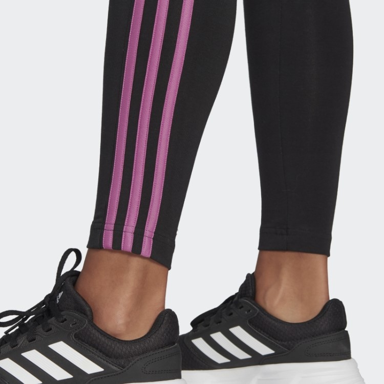 Legging Preta Adidas Loungewear Essentials Com As Três Listras