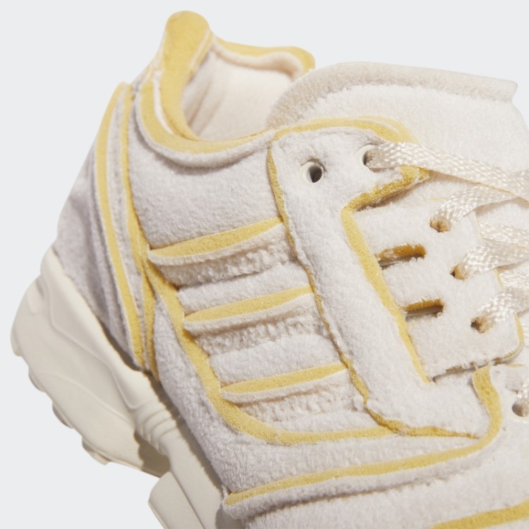 Tênis Branco Elegante Adidas Cosy Zx 8000