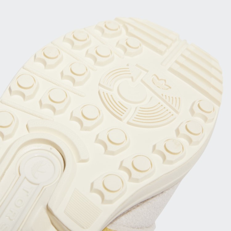 Tênis Branco Elegante Adidas Cosy Zx 8000