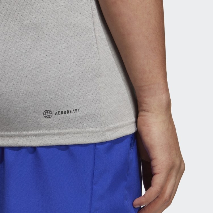 Camiseta Preta Adidas Train Essentials Comfort Fashion