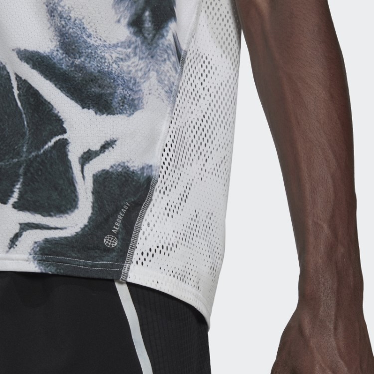 Camiseta Gráfica Rápida Adidas Branca