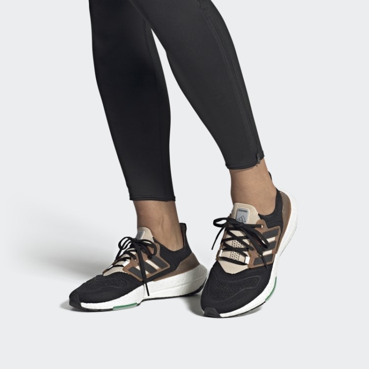 Adidas Ultraboost 22 Preto Feito Com Sapatos Da Natureza