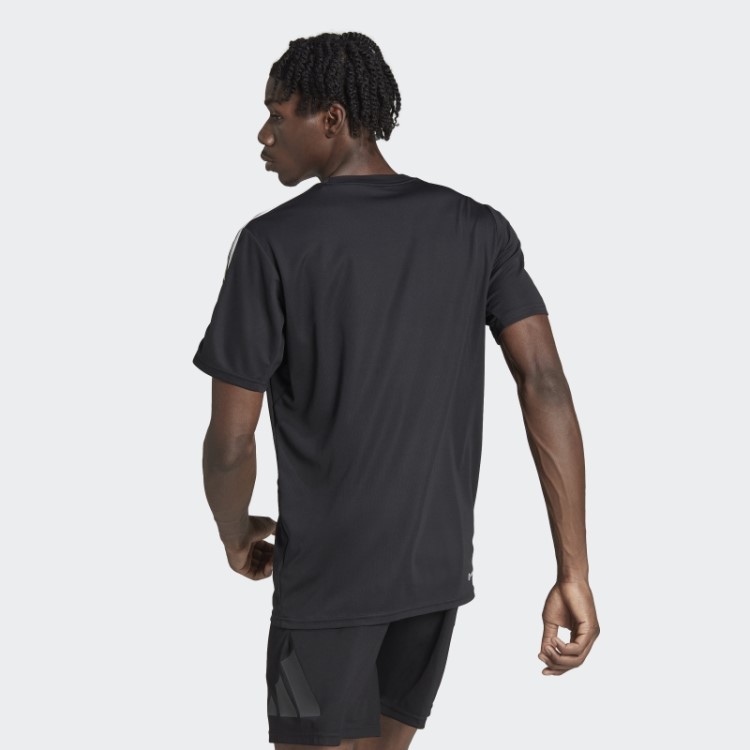 T-shirt De Treino Com As 3 Riscas Train Essentials Preta Adidas