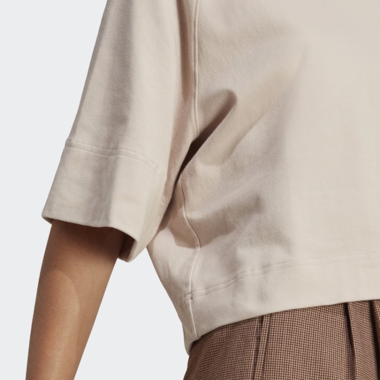Camiseta Premium Essentials Taupe Adidas