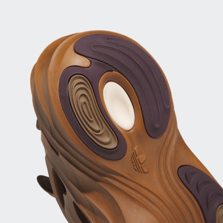 Sapatos Artesanais Adidas Cos Fomquake Ocre