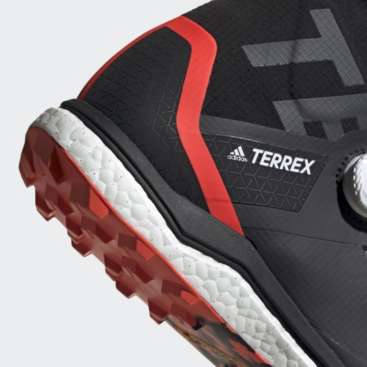 Tênis De Corrida Preto Adidas Terrex Agravic Tech Pro
