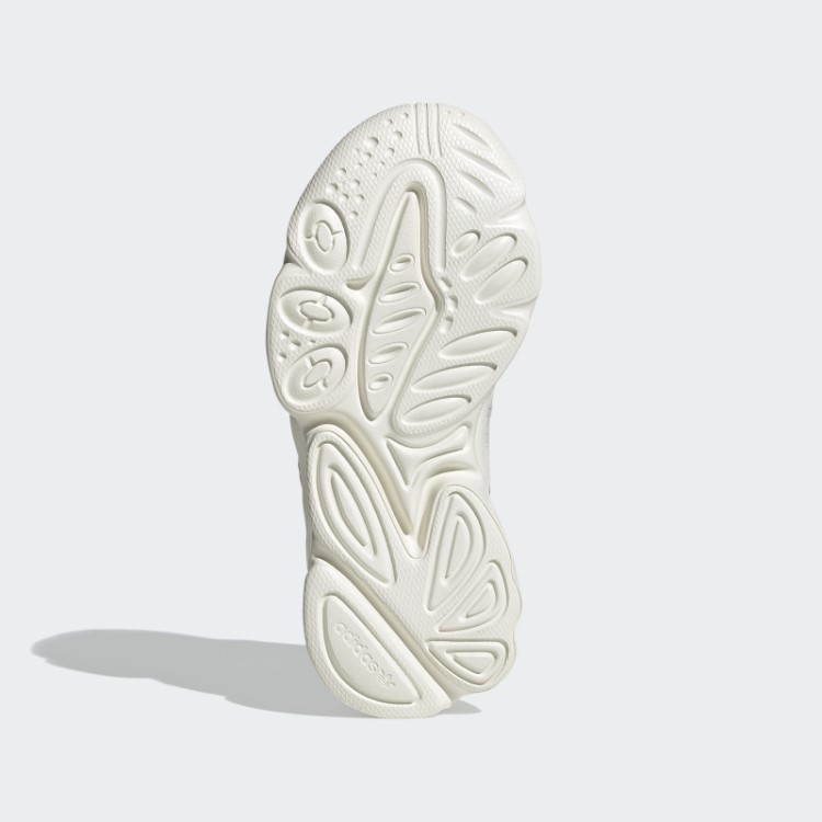 Elegantes Sapatos Brancos Adidas Ozweego