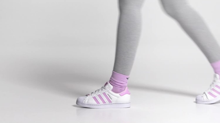 Superestrela Branca Seus Sapatos Veganos Adidas