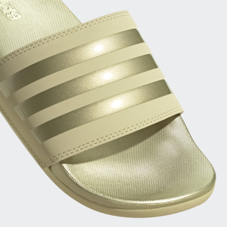 Adilette Comfort Slides Bege Areia Adidas