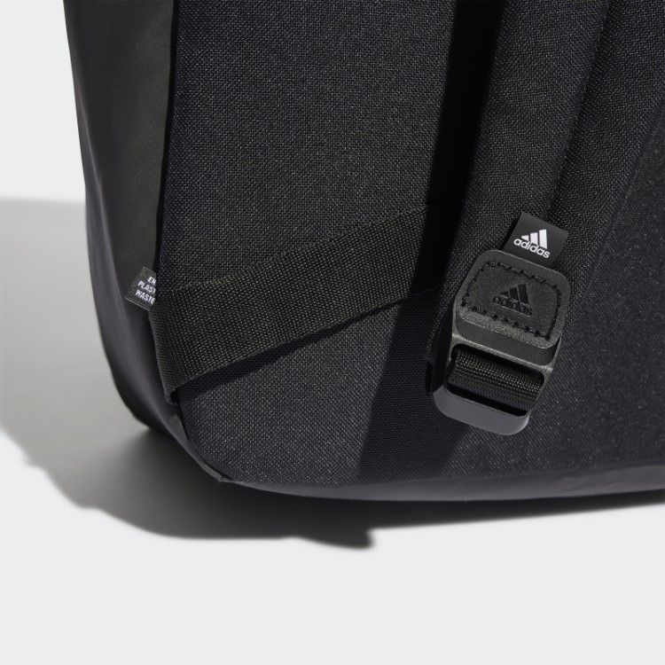 Distintivo Clássico Preto Da Mochila Esportiva Adidas