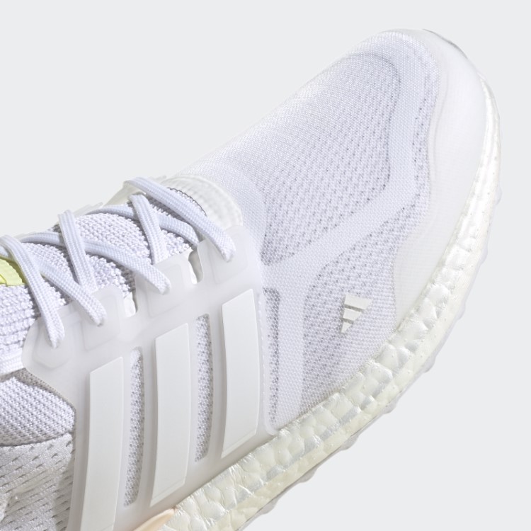 Sapatos Quentes Adidas Ultraboost 5.0 Dna Prata