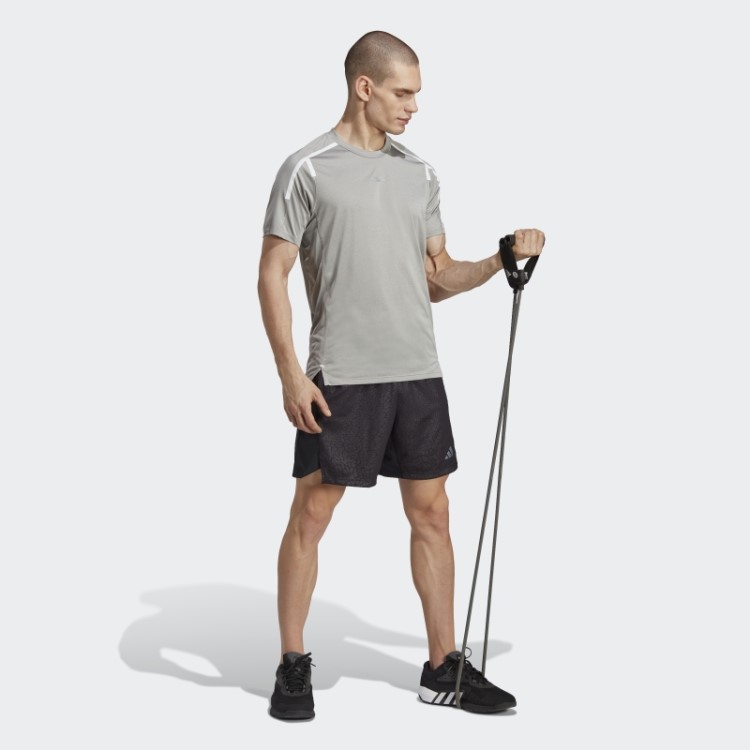 Shorts De Treino Com Estampa Pu Adidas Preto