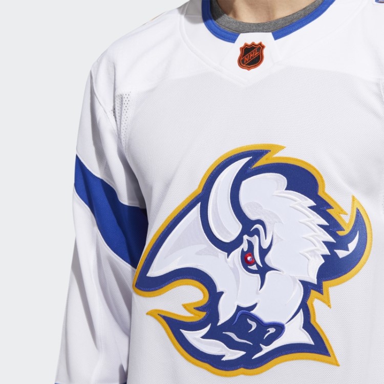 Camisa Adidas Sabres Branca Autêntica Com Marca Reversa Retrô