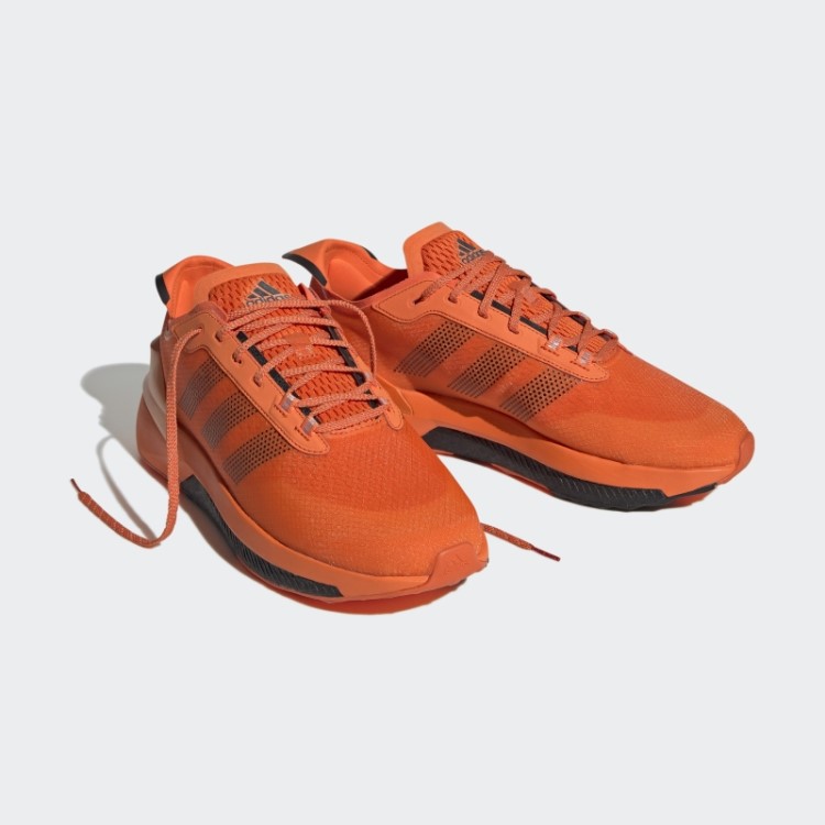 Tênis De Corrida Laranja Adidas Avryn