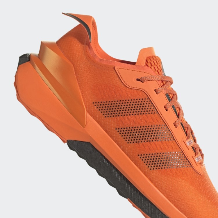 Tênis De Corrida Laranja Adidas Avryn