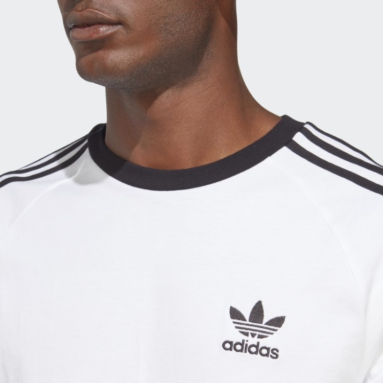 Blusa Adidas Adicolor Classics Branca Manga Longa Com As Três Listras