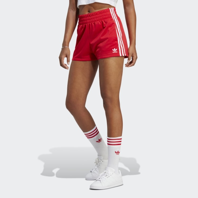Bermuda Vermelha Com As Três Listras Adidas