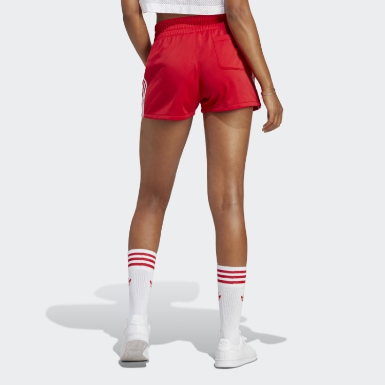 Bermuda Vermelha Com As Três Listras Adidas