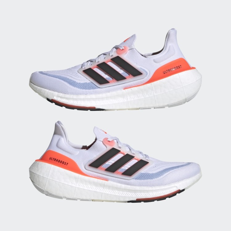 Sapatos Leves Ultraboost Pretos Da Adidas