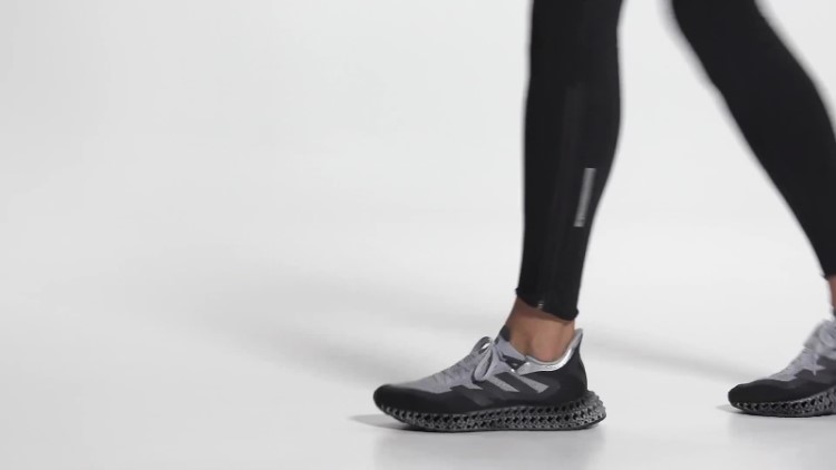 Tênis De Corrida Adidas 4dfwd 2 Prata