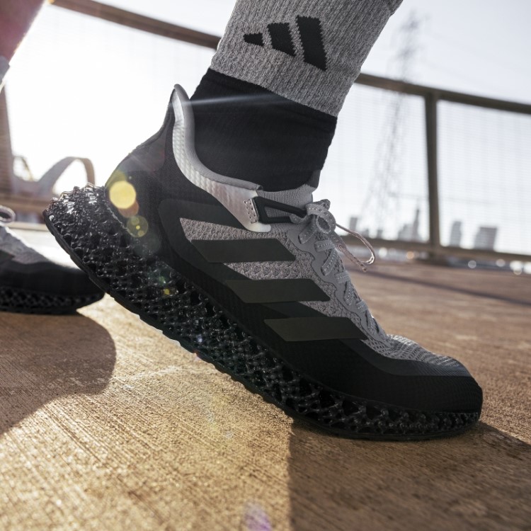 Tênis De Corrida Adidas 4dfwd 2 Prata