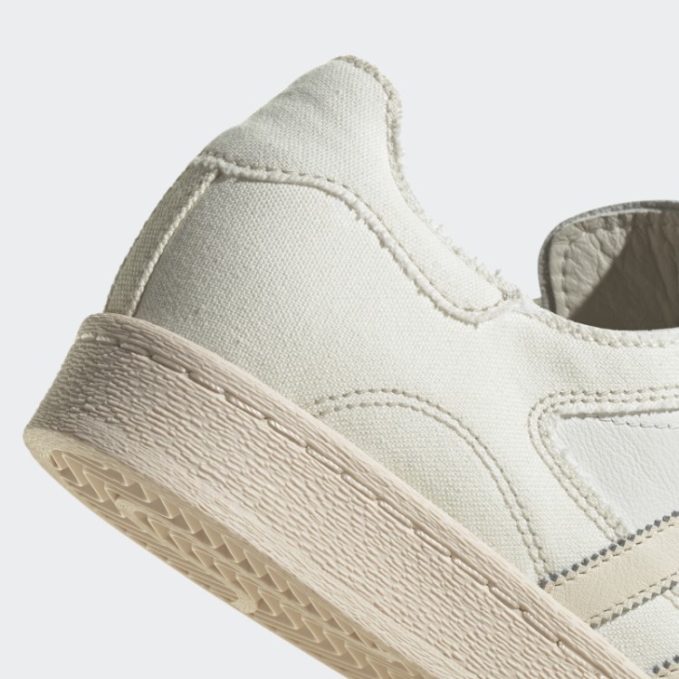 Sapatos Brancos Adidas Superstar 82 Moda