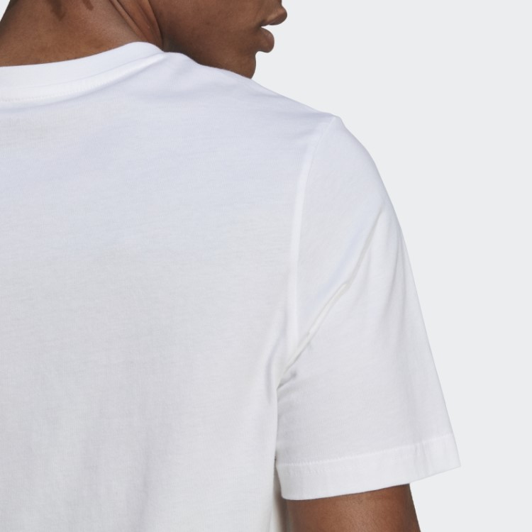 Camiseta Branca Com Estampa Camuflada Adidas Essentials