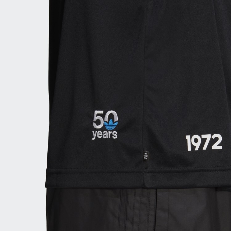 Camiseta Adidas Black Graphics Common Memory