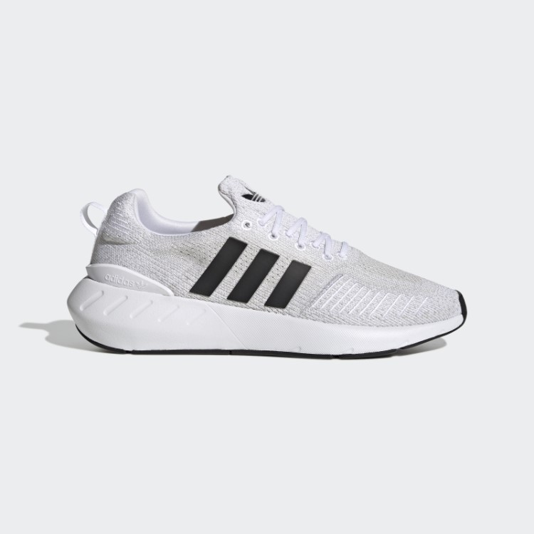 Tênis Adidas Swift Run 22 Cinza