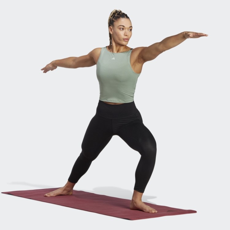 Regata Adidas Verde Prateada Yoga Studio Crop