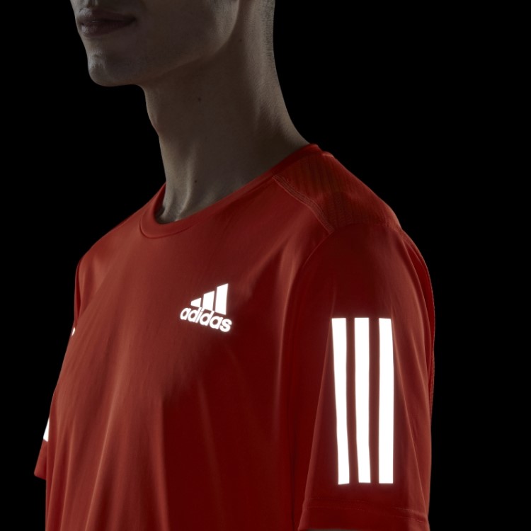 Possui A Camiseta Run Adidas Laranja