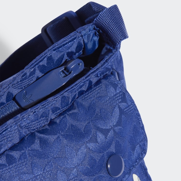 Bolsa Adidas Trefoil Jacquard Monograma Mini Avião Avião Vitória Azul