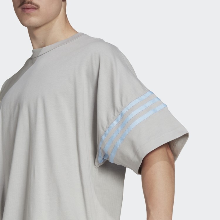Camiseta Adidas Adicolor Neuclassics Cinza