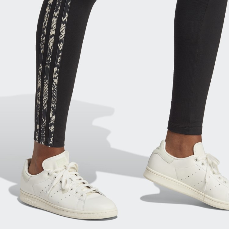 Legging Preta Com Estampa Das Três Listras Adidas