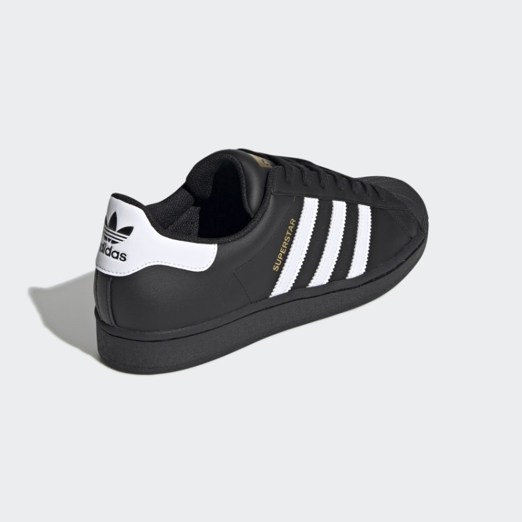 Elegantes Sapatos Brancos Adidas Superstar