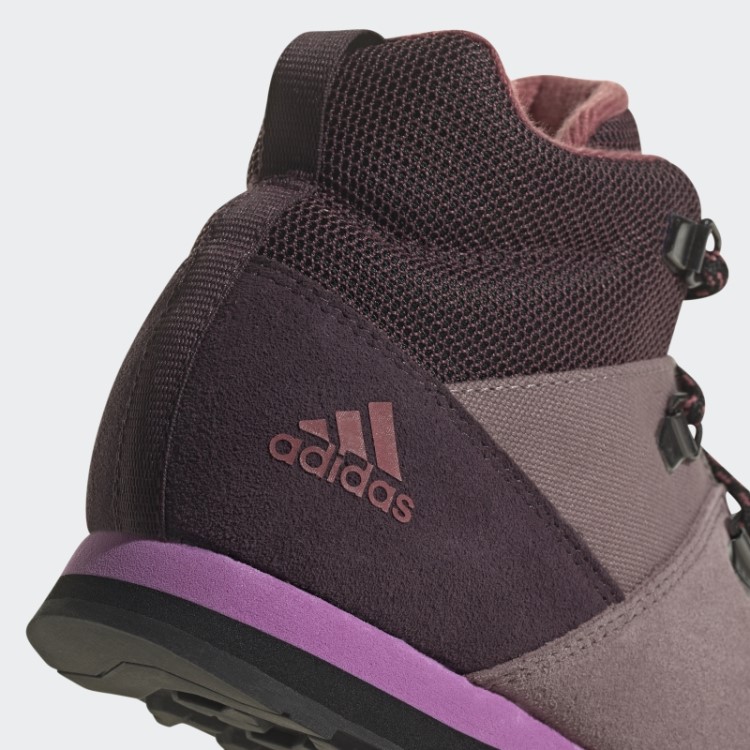 Tênis Climawarm Snowpitch Marrom Adidas