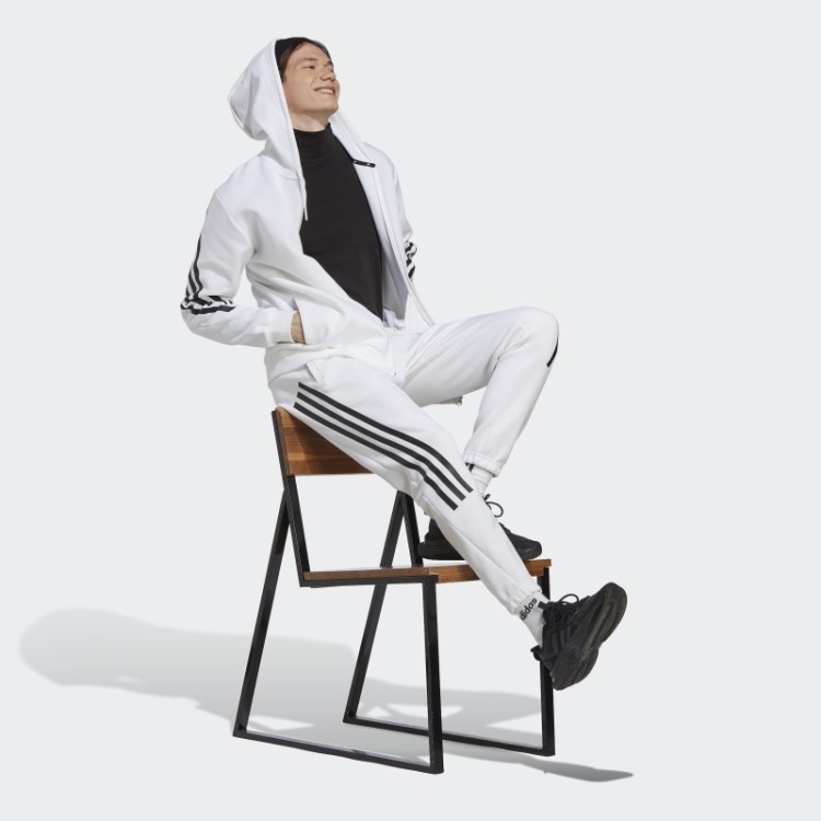 Calça Branca Adidas Future Icons Com As Três Listras