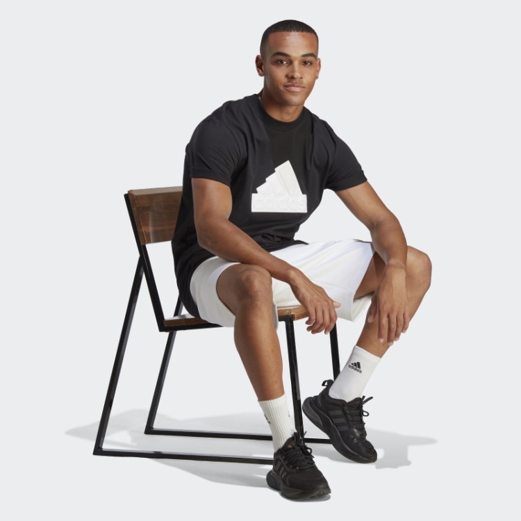 Distintivo De ícones Do Futuro Preto Da Camiseta Esportiva Adidas