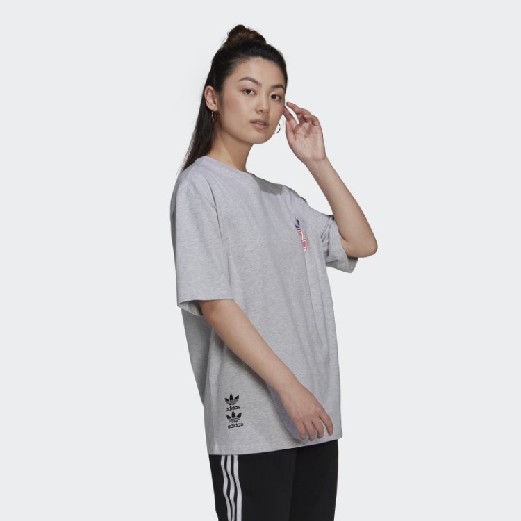 Camiseta Play Logo Adidas Cinza Claro Urze