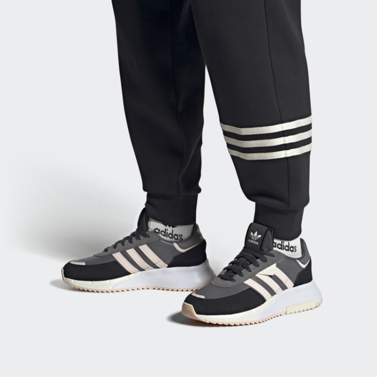 Tênis Adidas Retropy F2 Quartzo